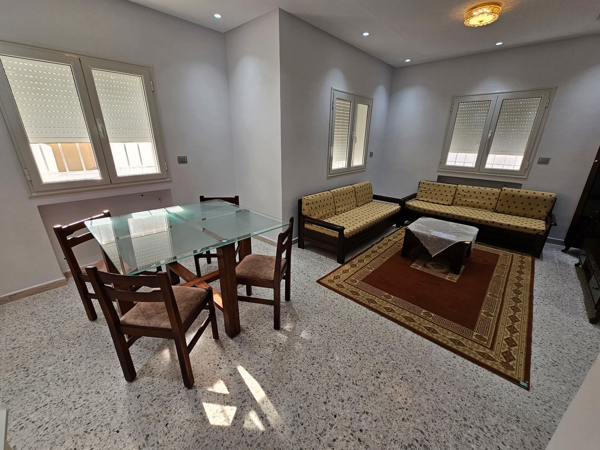 Raoued&nbsp;Ariana Essoughra&nbsp;Location&nbsp;Appart. 4 pi�ces&nbsp;S3 rdc meuble ariana soughra