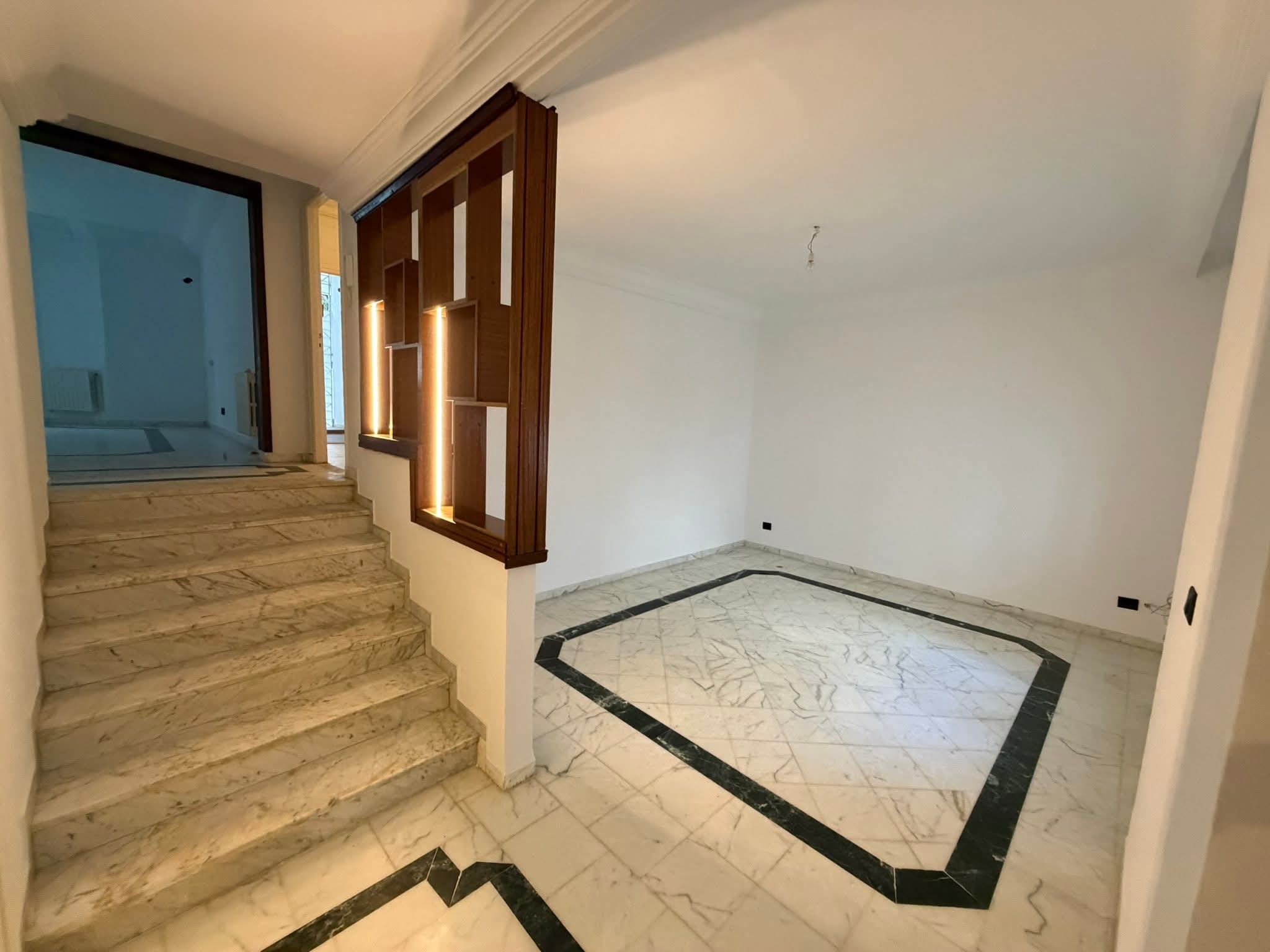 Ariana Ville&nbsp;Cite Ennasr 2&nbsp;Location&nbsp;Duplex&nbsp;Duplex 2050 d ennasr 2