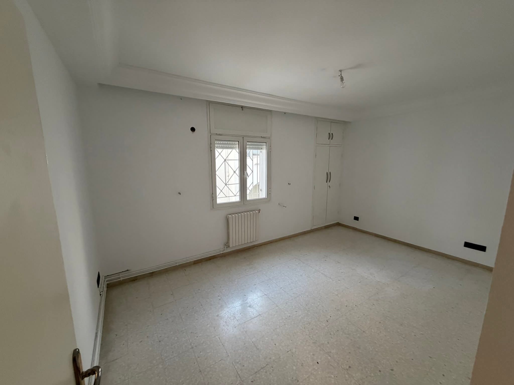 Ariana Ville&nbsp;Cite Ennasr 2&nbsp;Location&nbsp;Duplex&nbsp;Duplex 2050 d ennasr 2