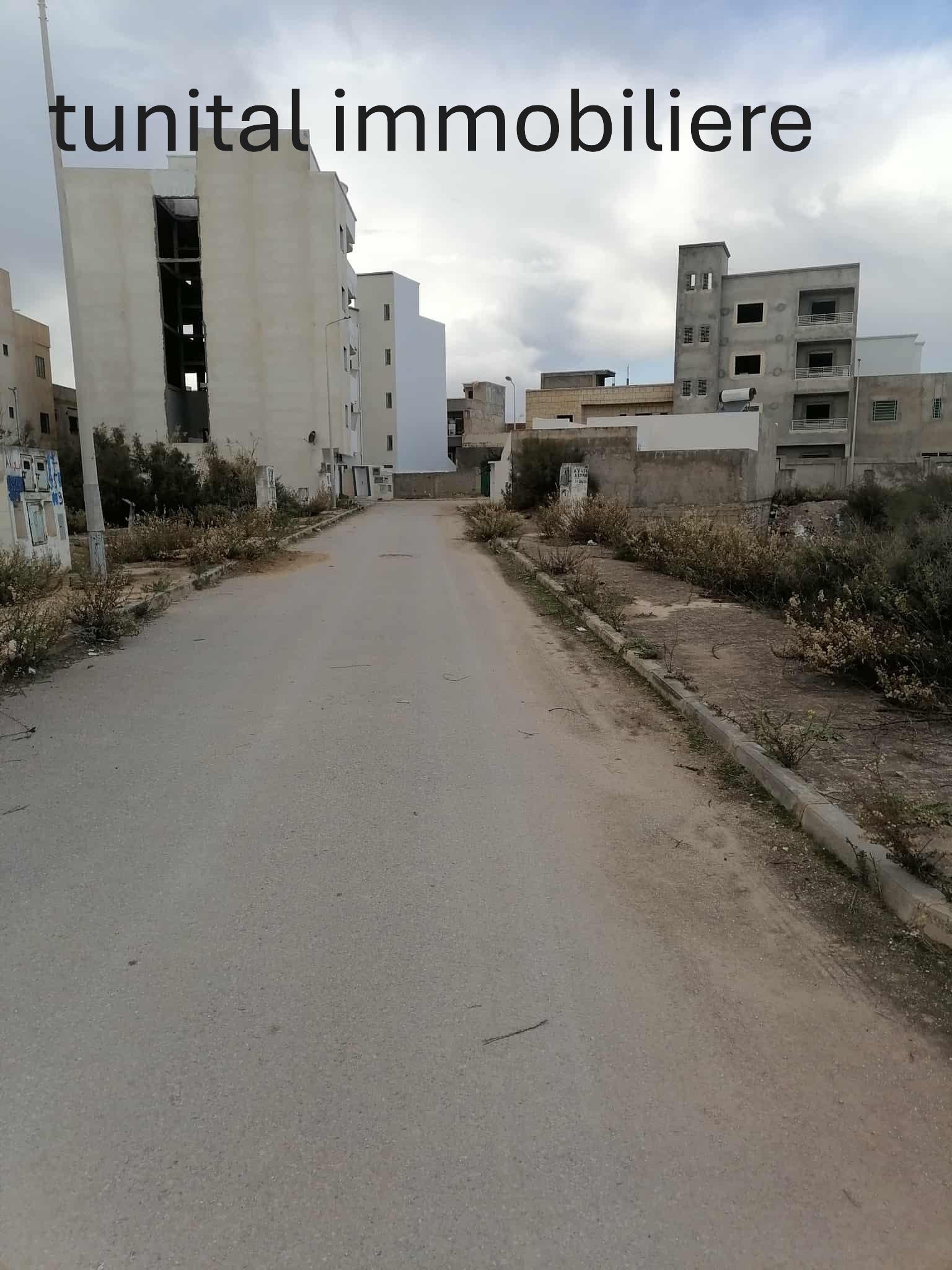 Raoued Raoued Terrain Terrain nu Raoued vers ariana lotissement tahmer