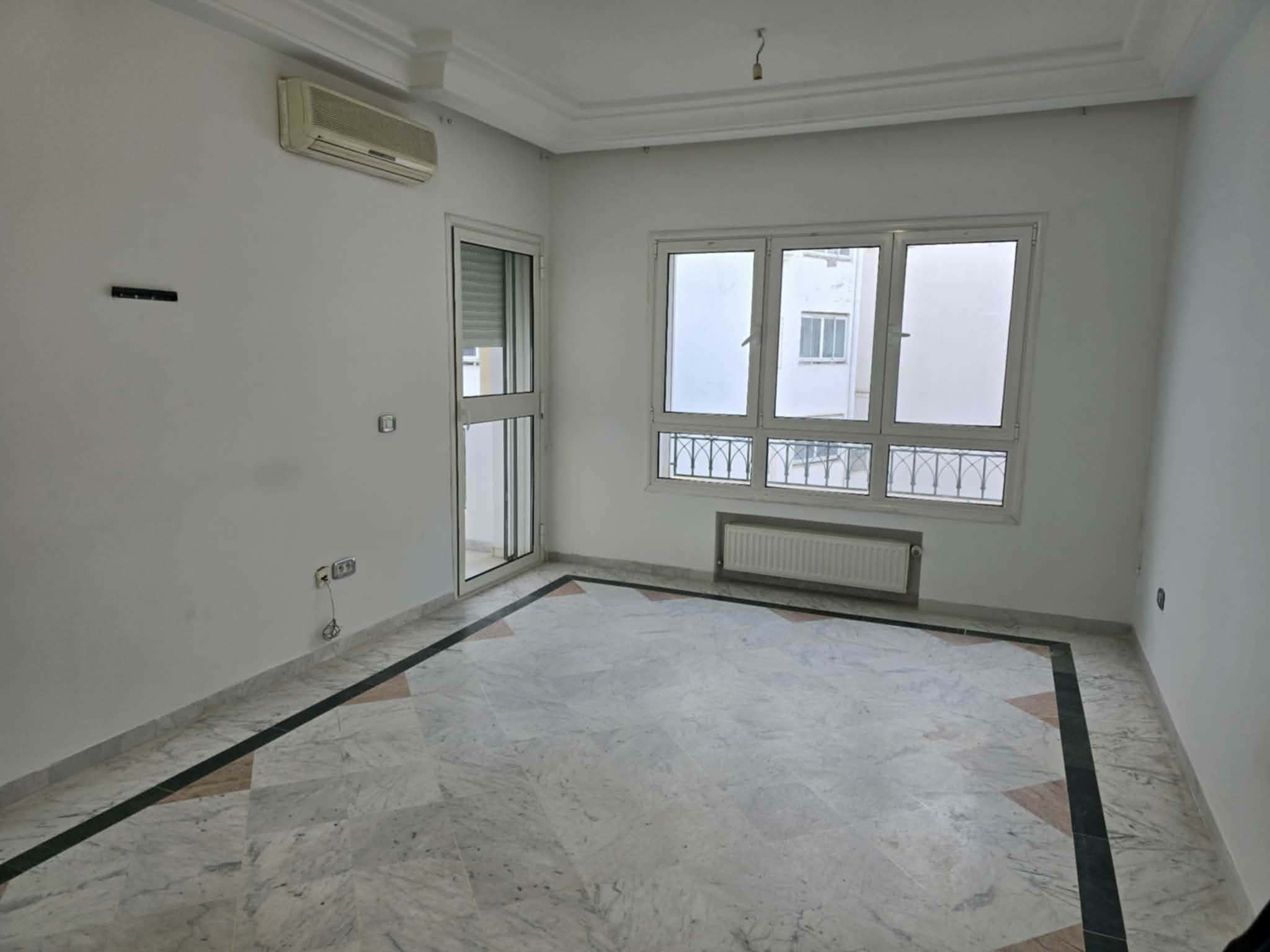 Cite El Khadra&nbsp;Zone urbaine nord&nbsp;Location&nbsp;Appart. 3 pi�ces&nbsp;Appartement s2