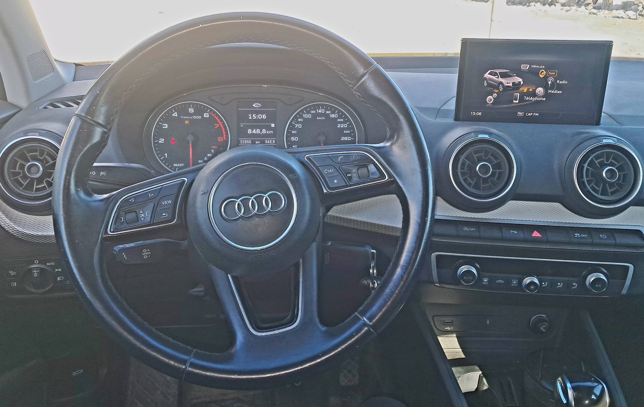 Dar Chaabane Elfehri Dar Chaabane Plage Audi Autre Modle Vend audi q2 anne 2021 faible kilomtrage