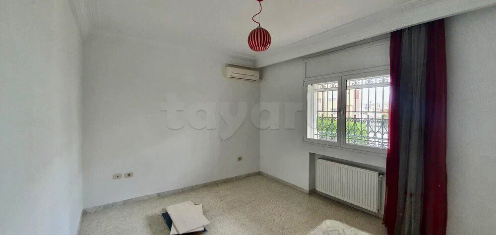 Mnihla Jardins d'el Menzah Location Appart. 3 pices Appartement s2 au rdc  jardin d'el menzah 2