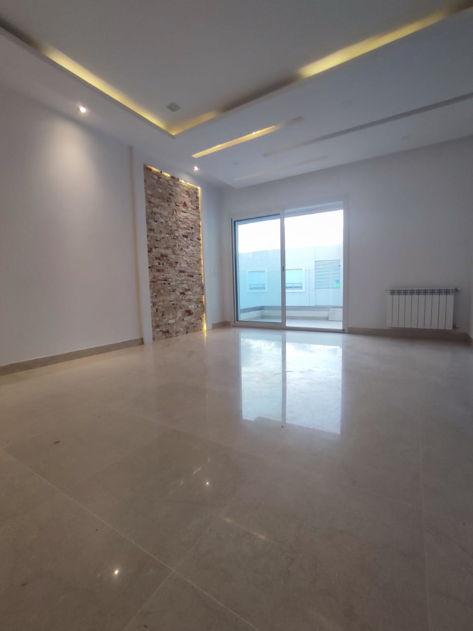 La Soukra&nbsp;Chotrana 1&nbsp;Location&nbsp;Appart. 2 pi�ces&nbsp;Appt s plus 2 hts a chotrana 1