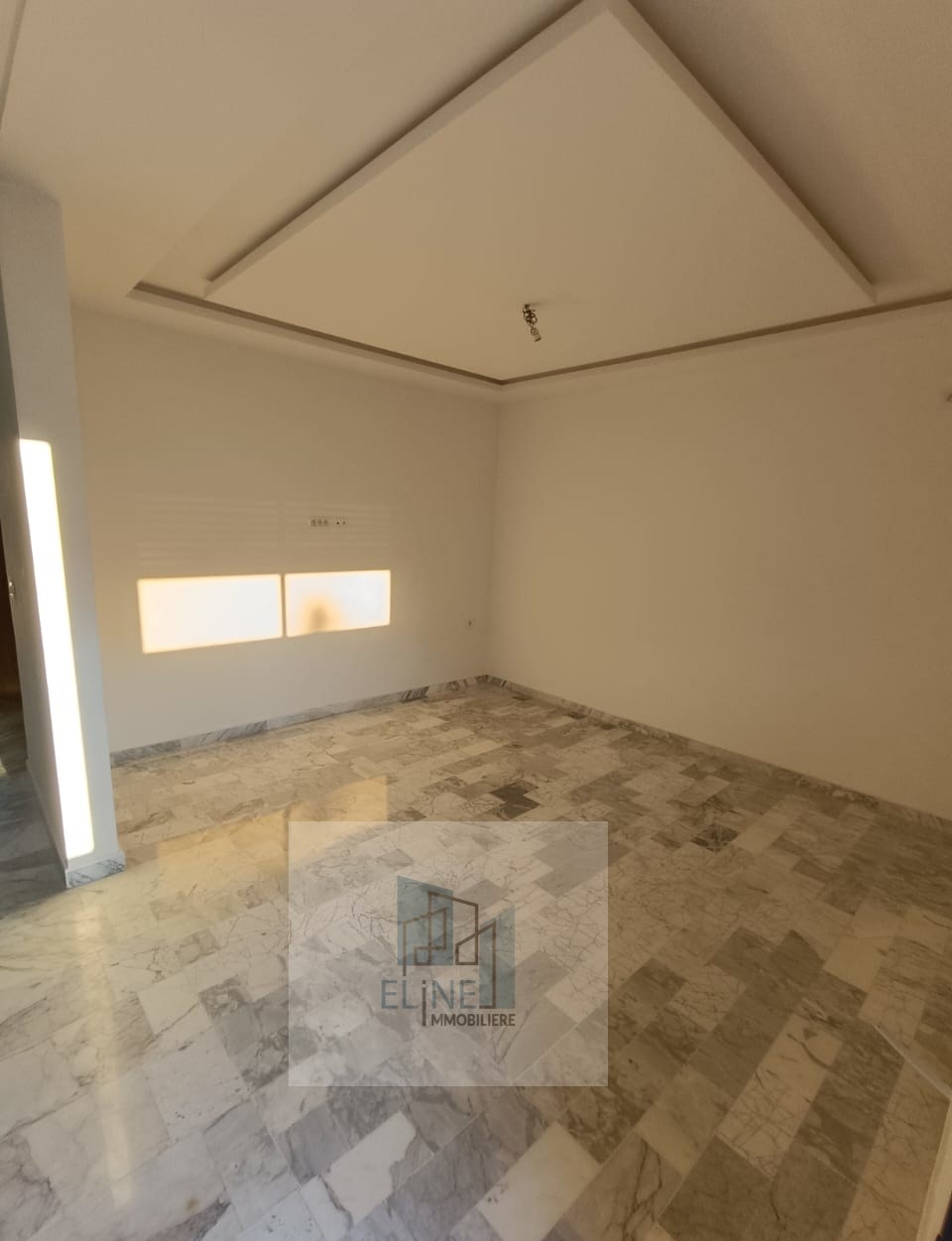 La Soukra&nbsp;La Soukra&nbsp;Vente&nbsp;Maisons&nbsp;Deux appts s plus 2 a dar fadhal