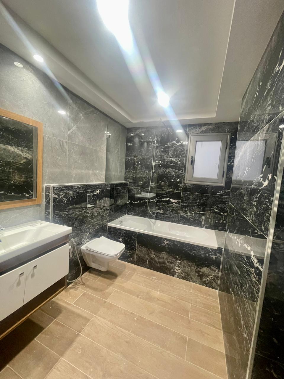 Ariana Ville&nbsp;Cite Ennasr 2&nbsp;Location&nbsp;Appart. 4 pi�ces&nbsp;Appartement s3 a ennasr 2 clinique amilcar