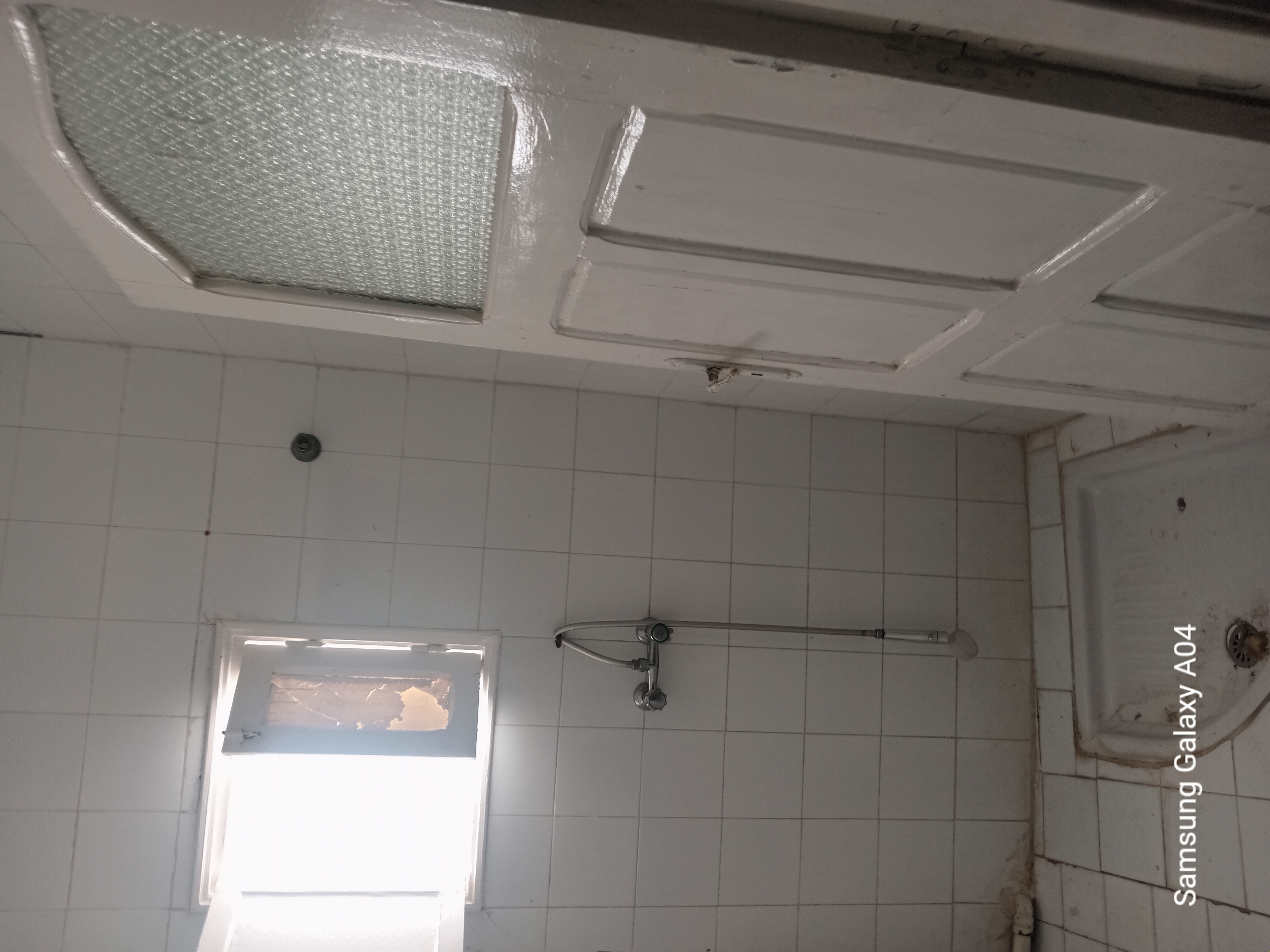 Raoued&nbsp;Jaafar 2&nbsp;Location&nbsp;Maisons&nbsp;Maison rez de chauss�e avec jardin