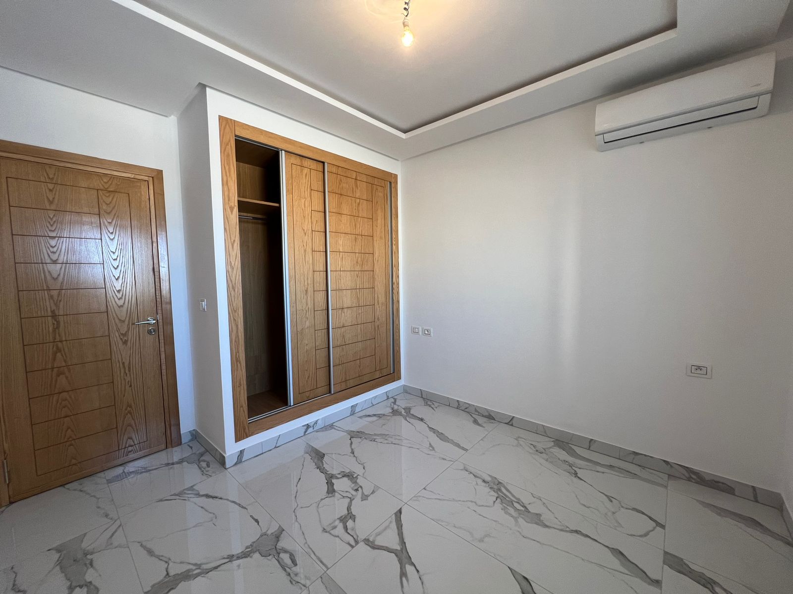 Sousse Jaouhara Sousse Khezama Location Appart. 1 pice S1 meubl  sahloul 4