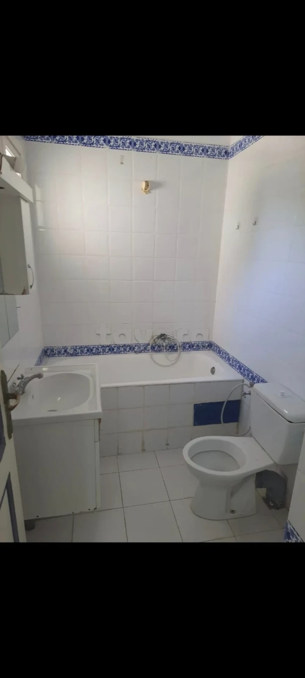 El Menzah El Manar 1 Location Appart. 3 pices Appartement meubl s2 rdc manar1