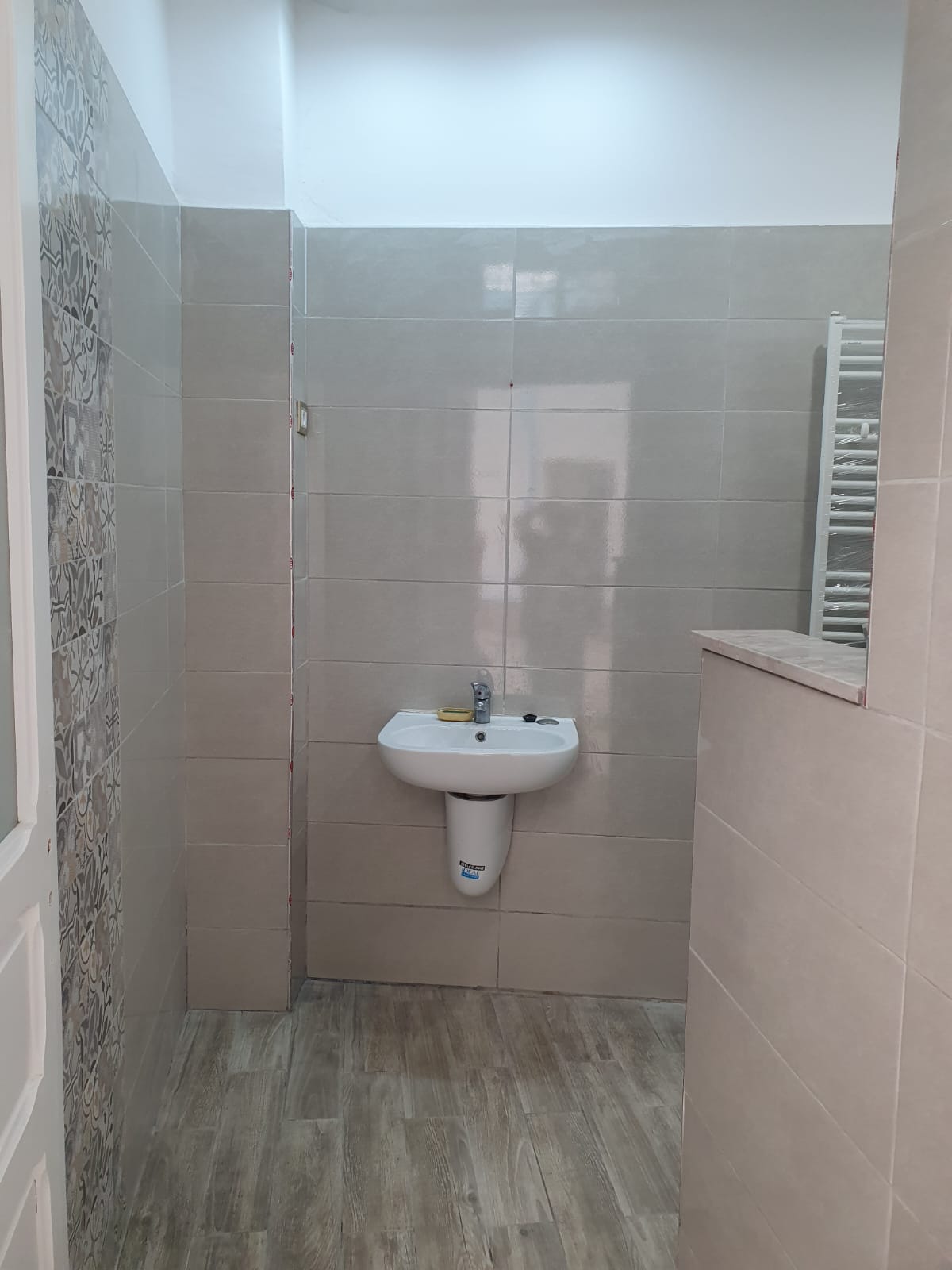 Sidi El Bechir&nbsp;Maakel Ezza�M&nbsp;Vente&nbsp;Maisons&nbsp;Un super rez de chauss�e haut standing