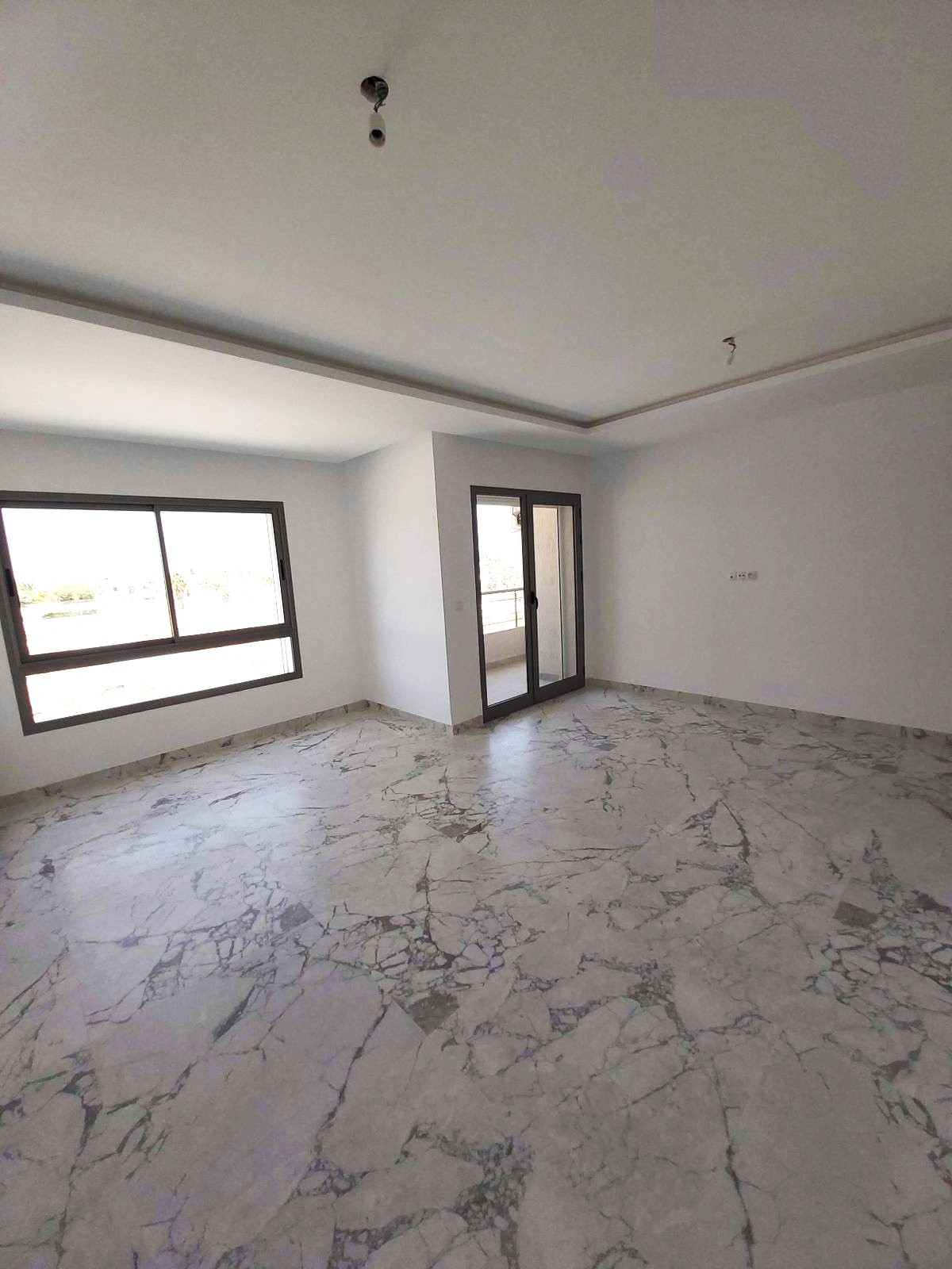 La Marsa&nbsp;El Aouina&nbsp;Location&nbsp;Appart. 3 pi�ces&nbsp;Appartement s2 de 117m2 � la nouvelle soukra