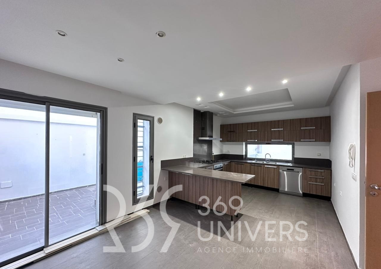 La Marsa&nbsp;Marsa Safsaf&nbsp;Location&nbsp;Appart. 3 pi�ces&nbsp;Appartement avec vue sur mer � la marsa ref ra161