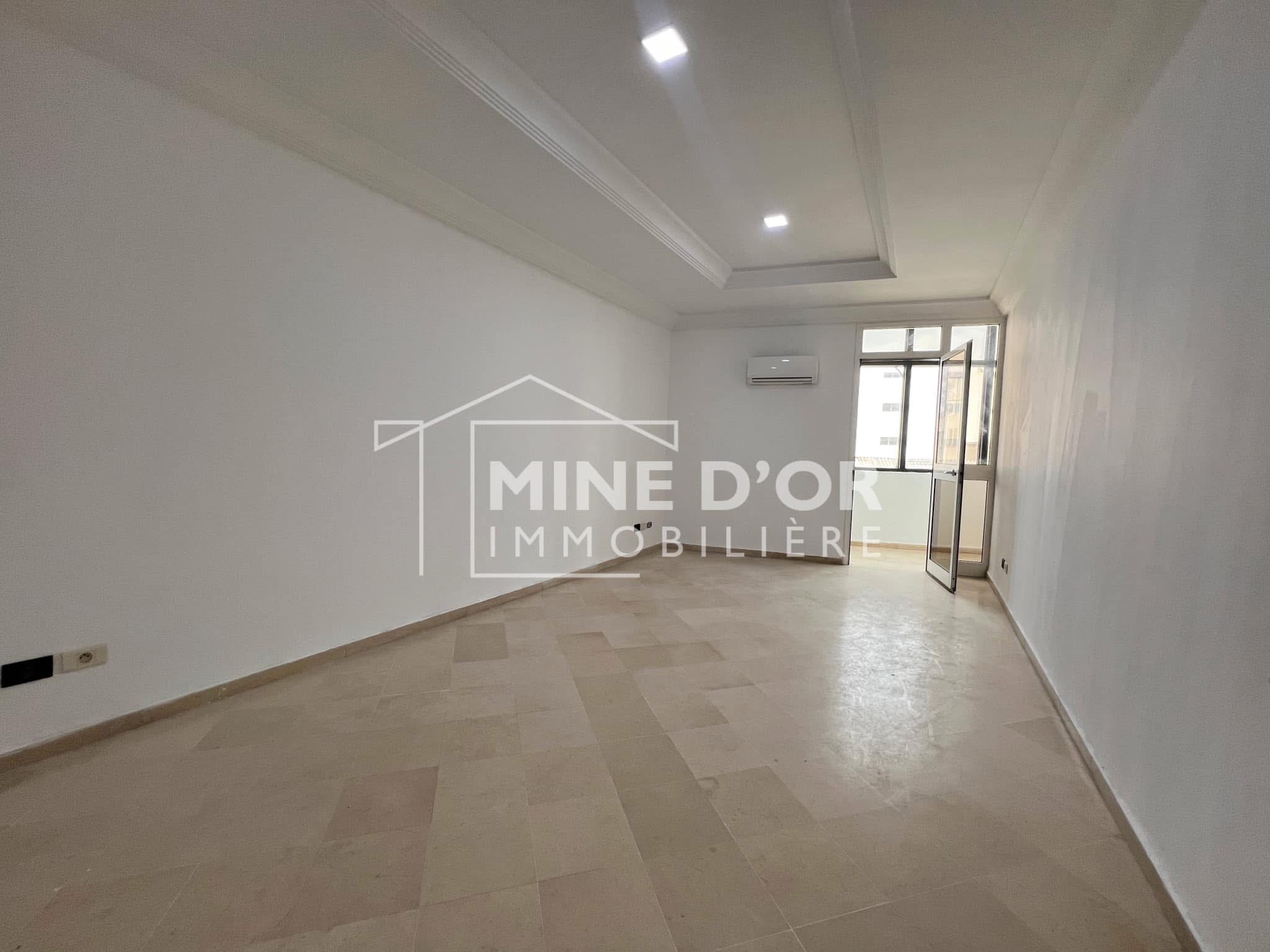 Bureaux & Commerces&nbsp;Bureau