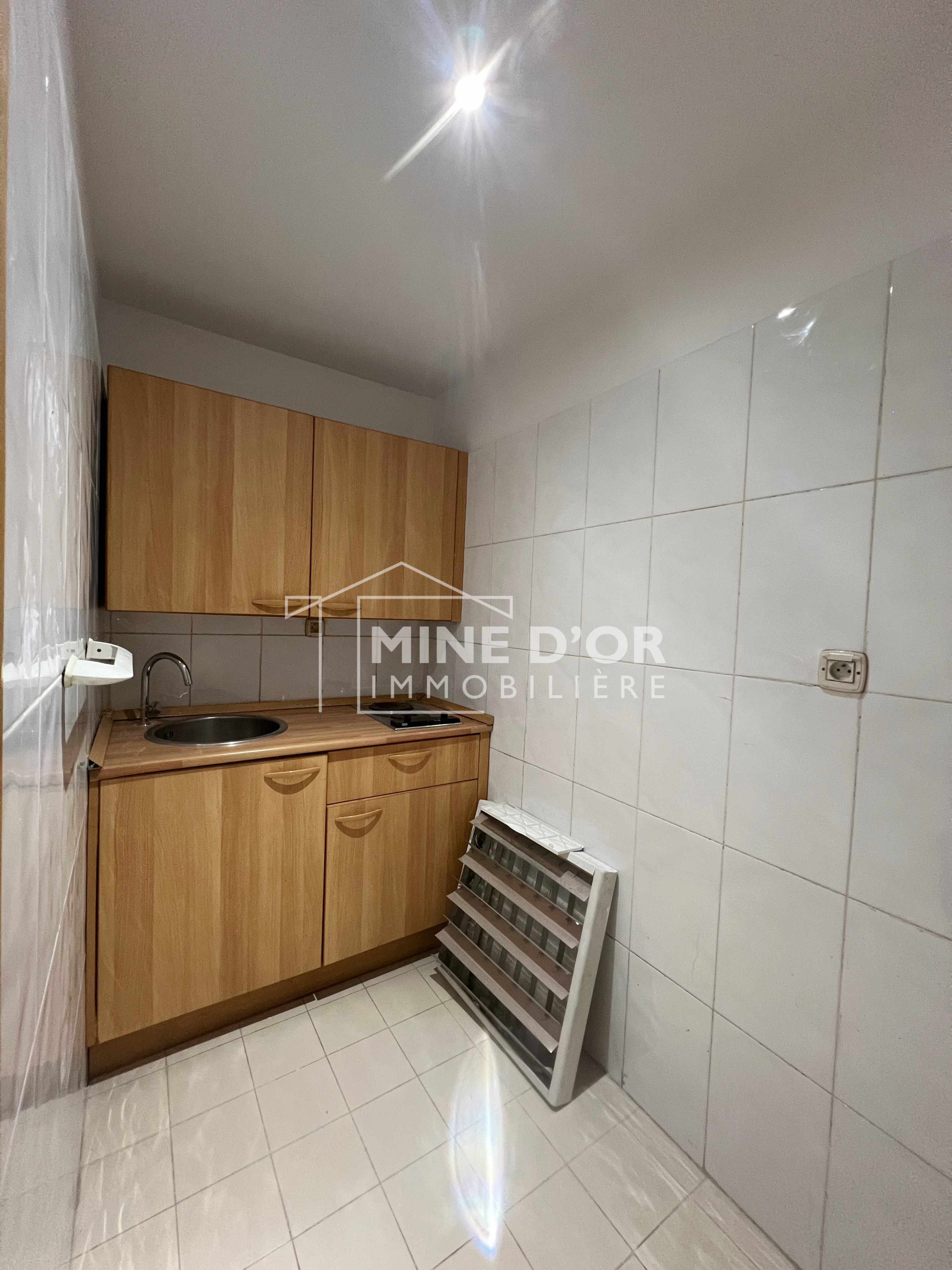 Bab Bhar&nbsp;Montplaisir&nbsp;Bureaux & Commerces&nbsp;Bureau&nbsp;Bureau h2 accesible � montplaisir