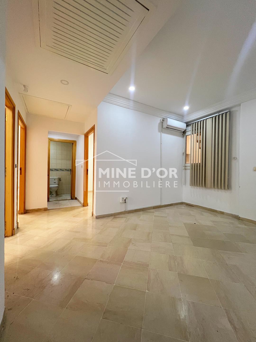 Bab Bhar&nbsp;Montplaisir&nbsp;Bureaux & Commerces&nbsp;Bureau&nbsp;Bureau en 4 espaces a montplaisir