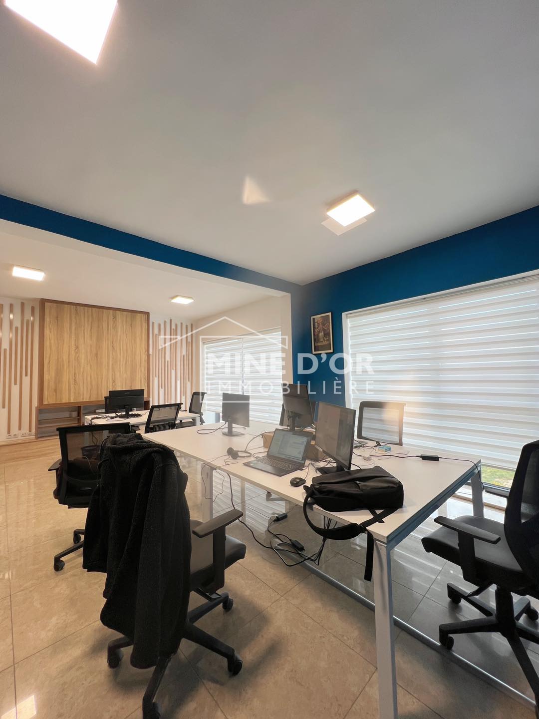 Cite El Khadra&nbsp;Zone urbaine nord&nbsp;Bureaux & Commerces&nbsp;Bureau&nbsp;Al bureau haut standing au centre urbain nord