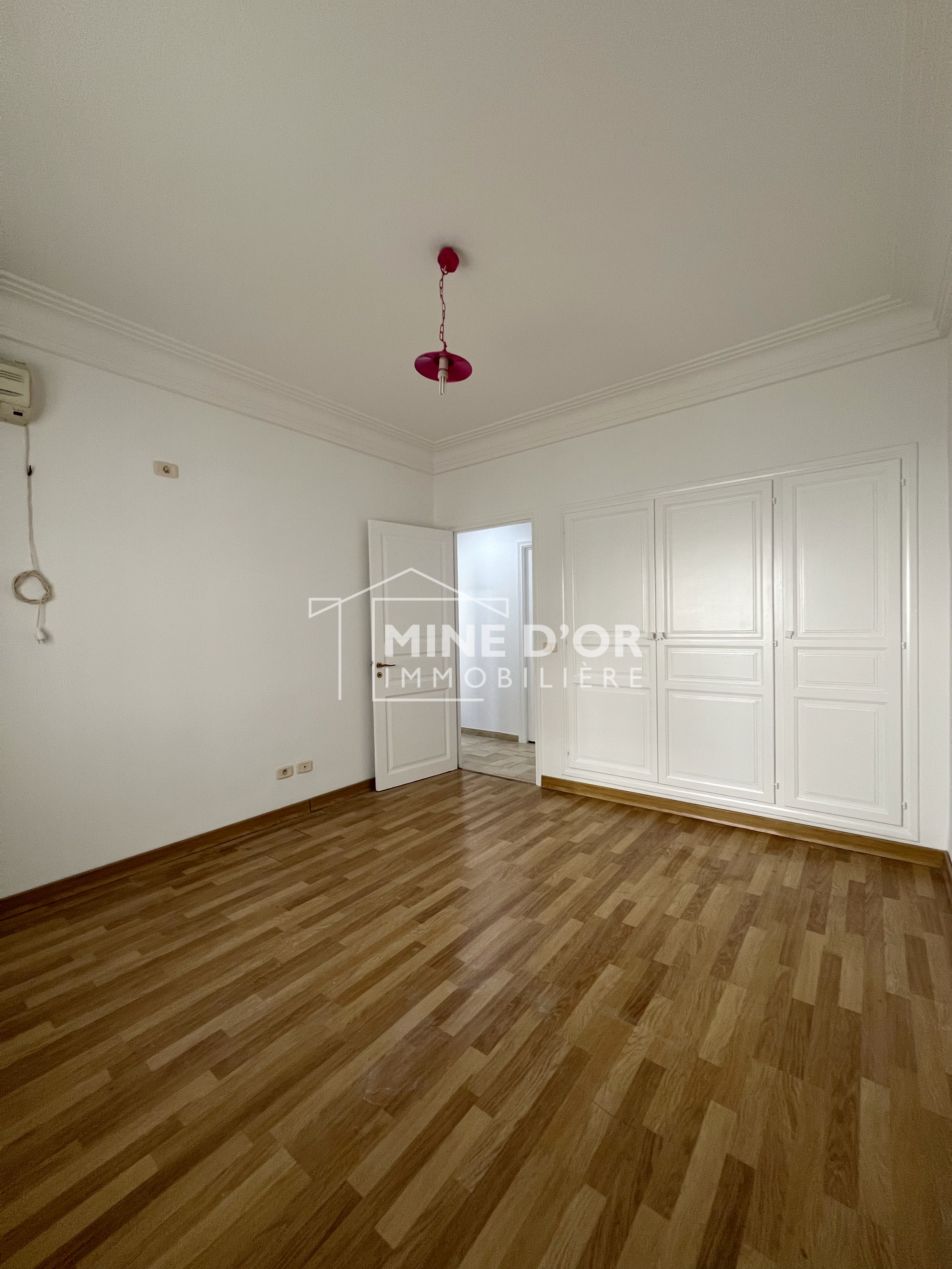 Cite El Khadra&nbsp;Zone urbaine nord&nbsp;Location&nbsp;Appart. 3 pi�ces&nbsp;Al apprt s2 au coeur de centre urbain nord