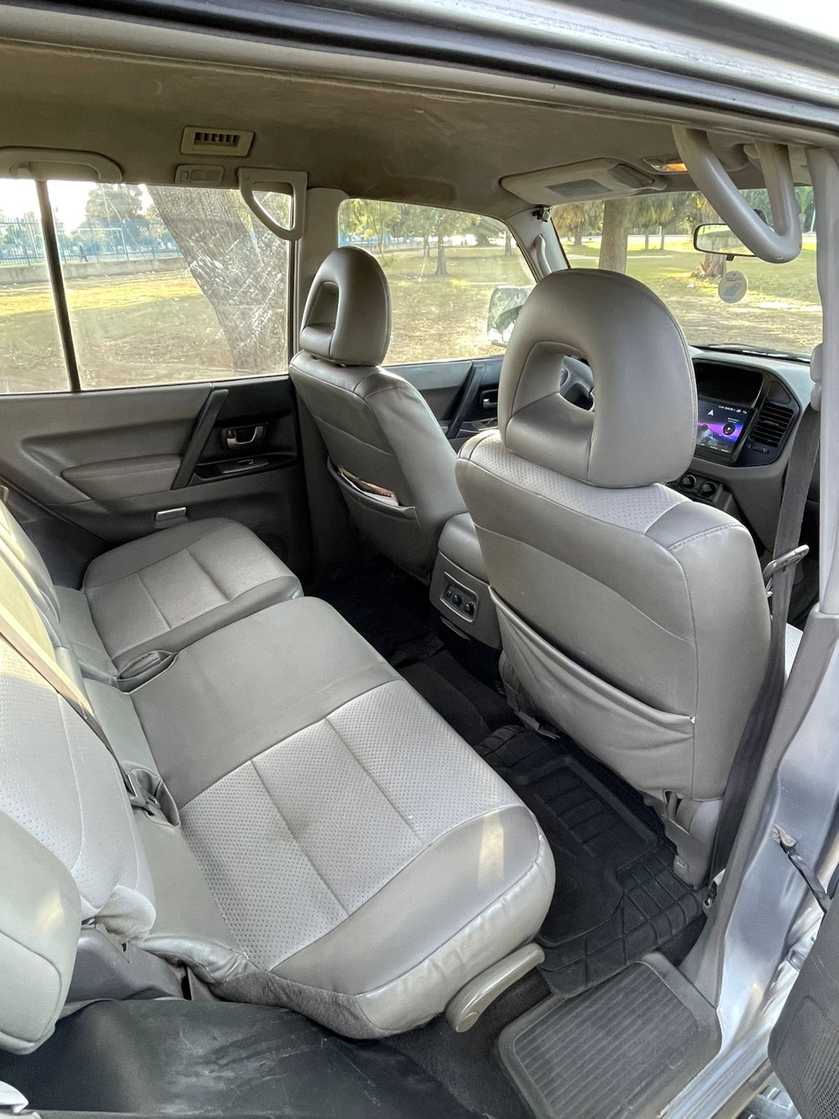 Ben Arous Ben Arous Mitsubishi Pajero Mitsubishi pajero gls tu 127 anne 2007