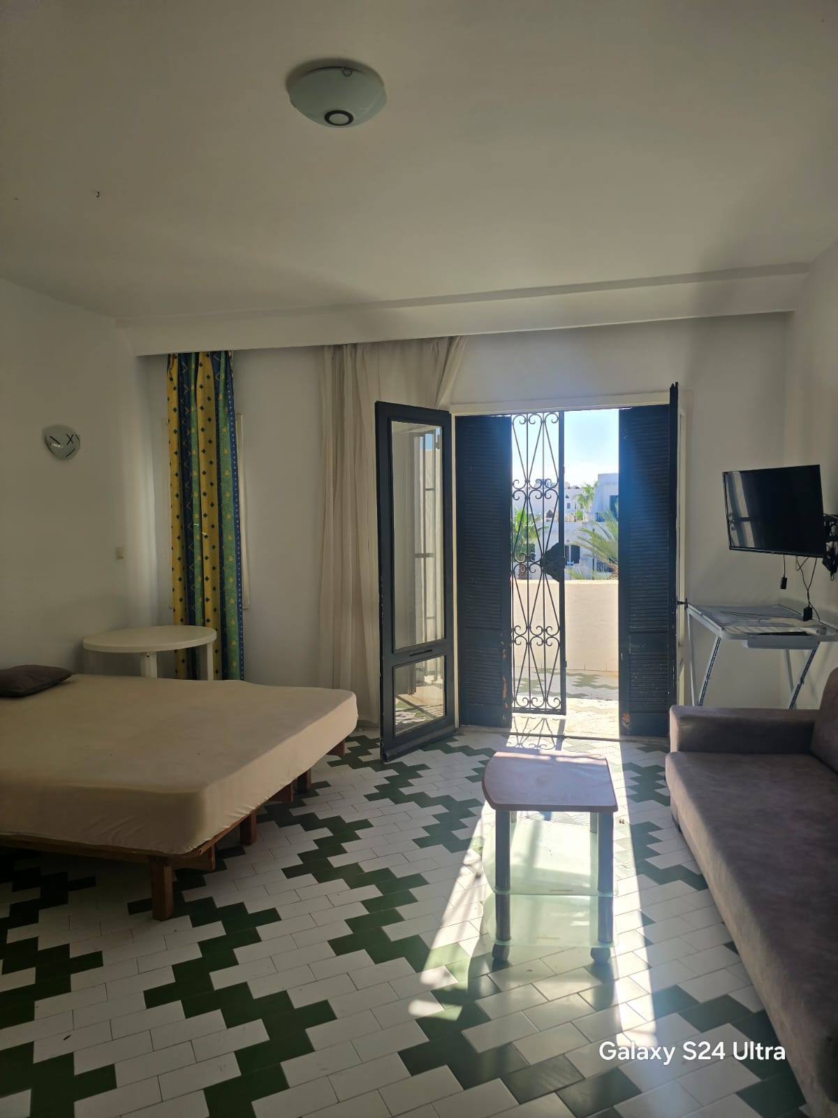 Akouda Chatt Meriem Vente Appart. 1 pice Studio vue fontaine et vue mer