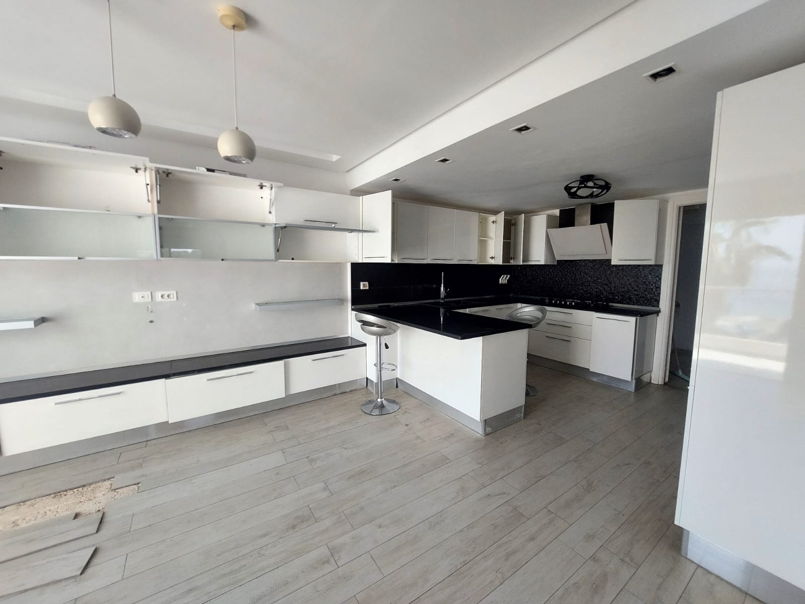 La Marsa&nbsp;Gammart&nbsp;Location&nbsp;Appart. 4 pi�ces&nbsp;S3 vue sur mer � la marsa