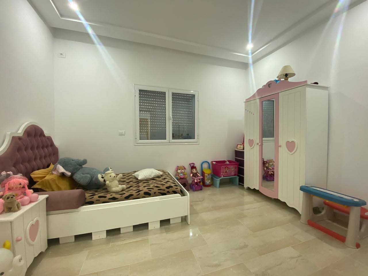 Sfax Ville&nbsp;Sfax&nbsp;Vente&nbsp;Appart. 4 pi�ces&nbsp;S3 avec jardin et garage