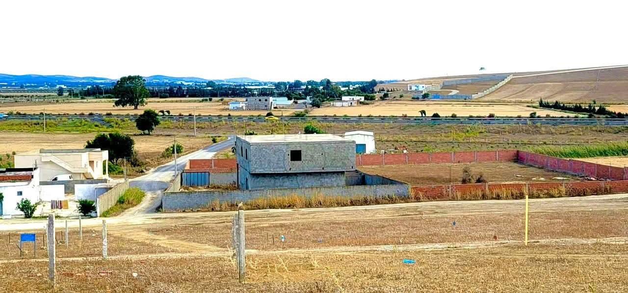 Sidi Thabet&nbsp;Sidi Thabet&nbsp;Vente&nbsp;Surfaces&nbsp;Terrain 222m2 a sidi thabet prix  48800dt