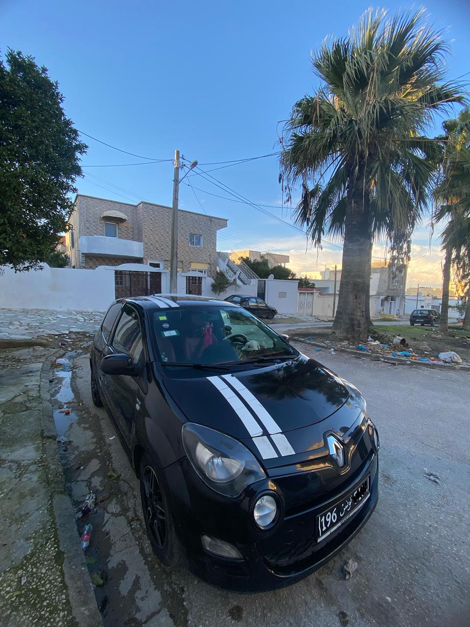 El Ouerdia&nbsp;El Ouerdia&nbsp;Renault&nbsp;Twingo&nbsp;Twingo 2 2014