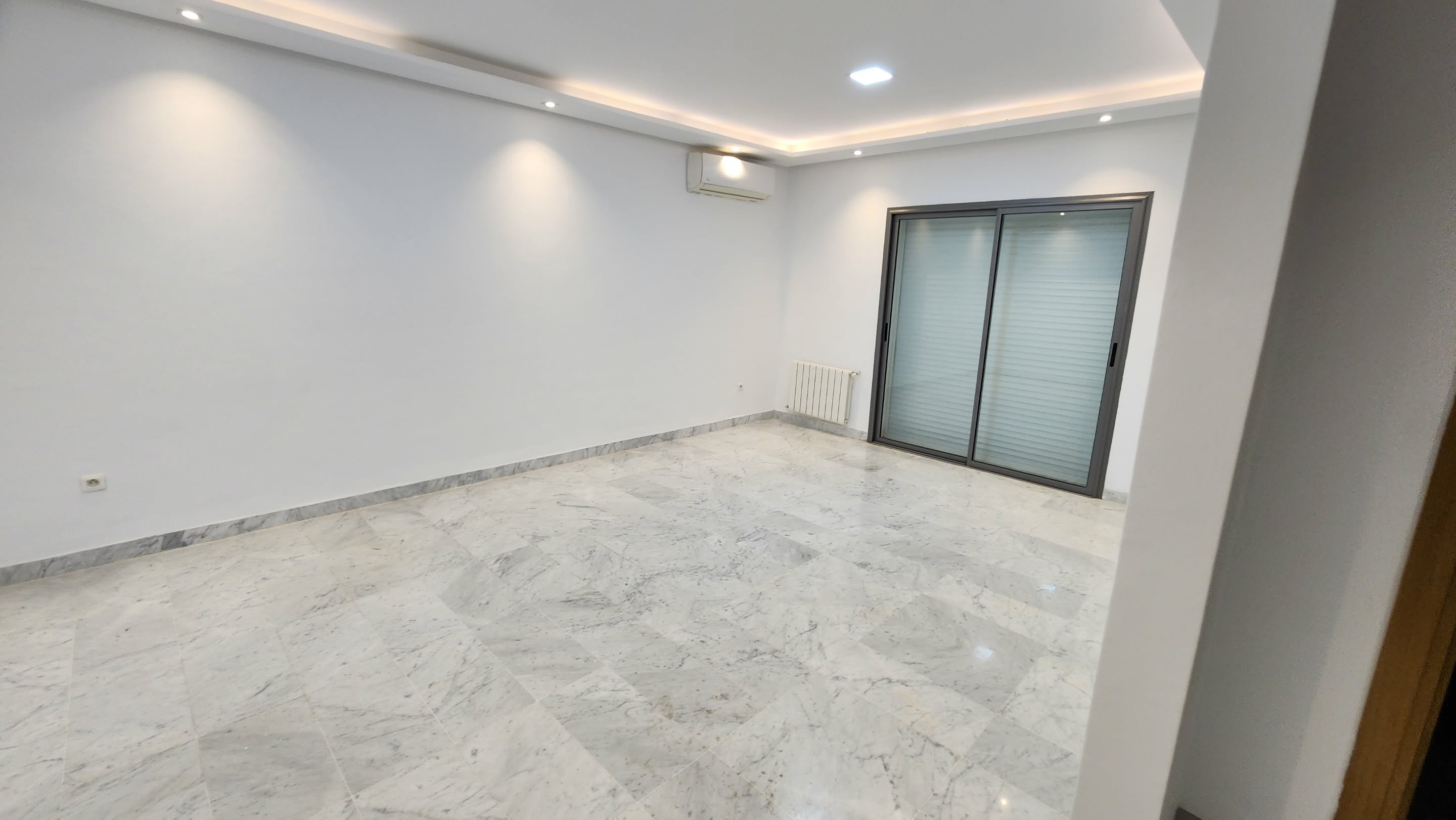 Ain Zaghouan&nbsp;Ain Zaghouan&nbsp;Location&nbsp;Appart. 3 pi�ces&nbsp;Appart s plus 3 rue du parc soukra