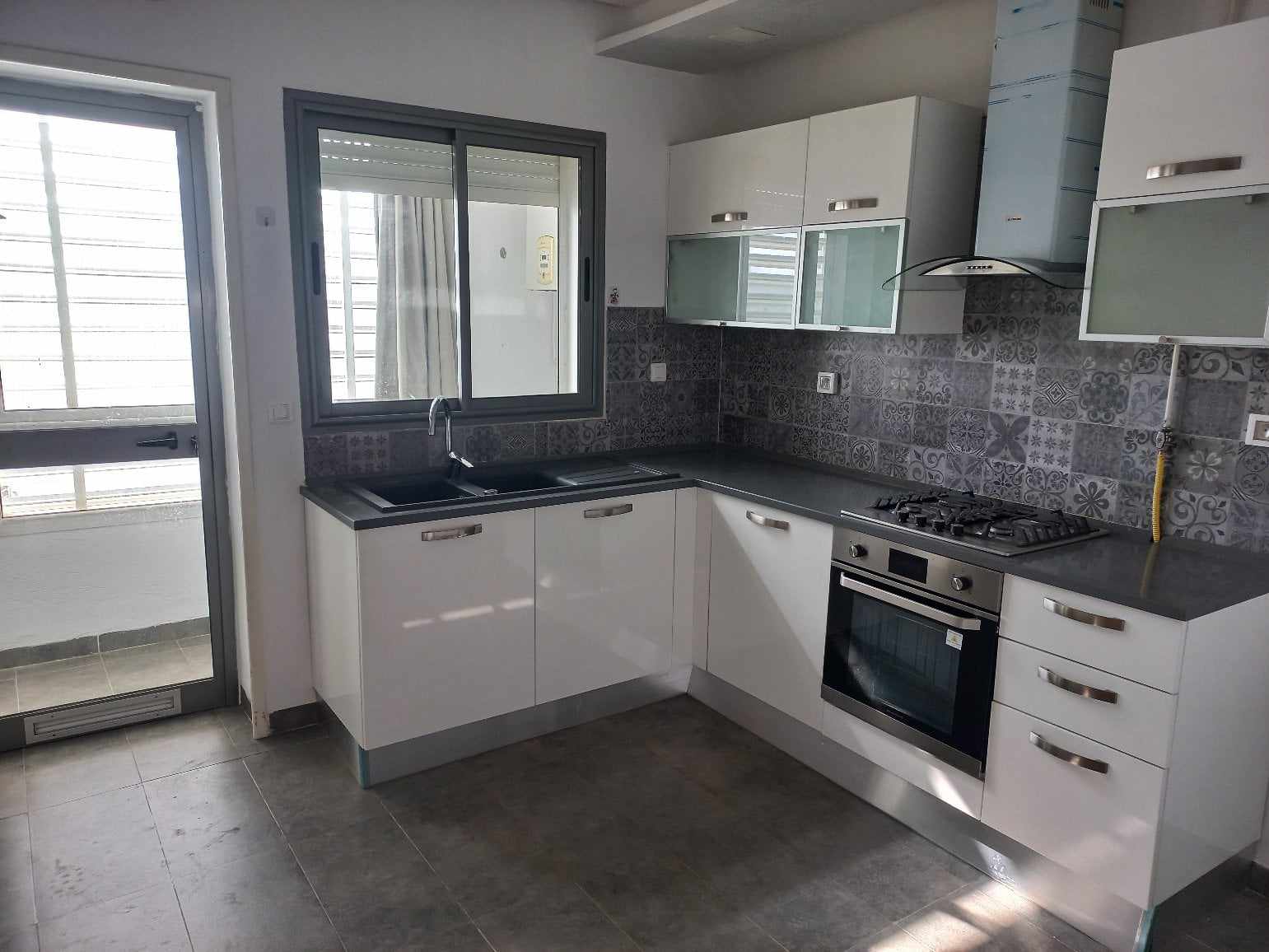 Ain Zaghouan&nbsp;Ain Zaghouan&nbsp;Location&nbsp;Appart. 3 pi�ces&nbsp;Appart s plus 3 rue du parc soukra