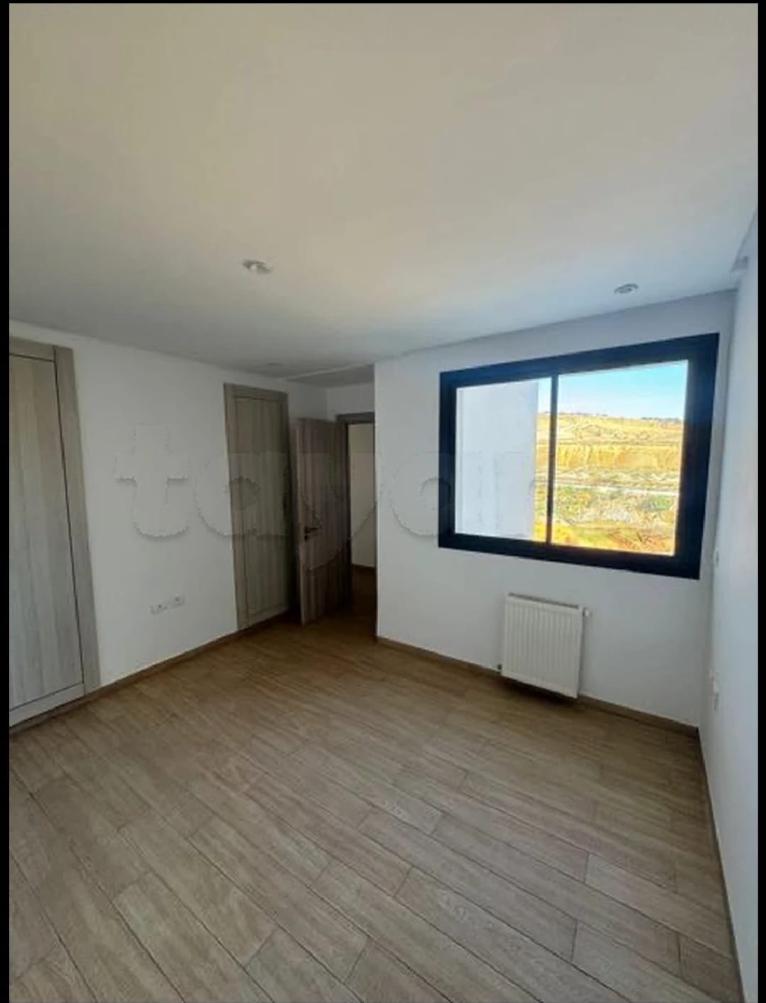 Ariana Ville&nbsp;Cite Ennasr 2&nbsp;Location&nbsp;Appart. 2 pi�ces&nbsp;S plus 1 hst a ennasr 2 wb4120