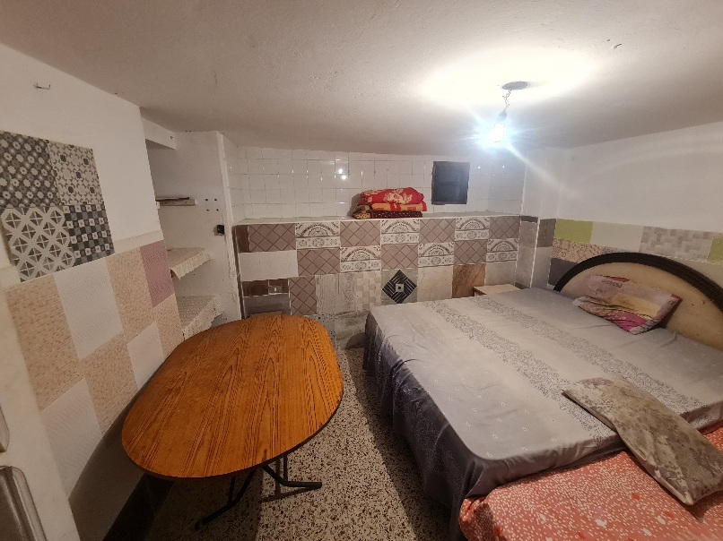Ariana Ville&nbsp;El Menzah 7&nbsp;Location&nbsp;Maisons&nbsp;Rez de jardin s2 semi meubl� a el manzah 7 wb1620