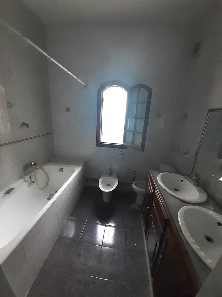 El Menzah&nbsp;El Menzah 4&nbsp;Location&nbsp;Maisons&nbsp;Etage de villa s plus 3 a el manzah 4 wb1391