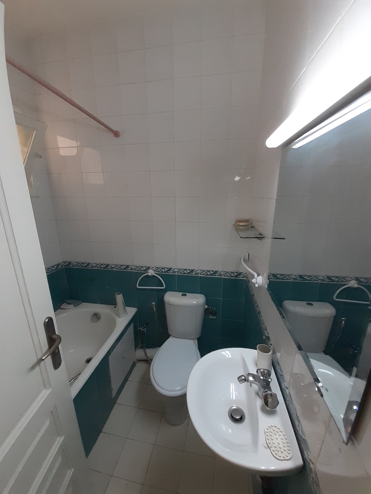 Ariana Ville&nbsp;Cite Ennasr 2&nbsp;Location&nbsp;Appart. 2 pi�ces&nbsp;S plus 1 meubl� a ennasr 2 wb1515