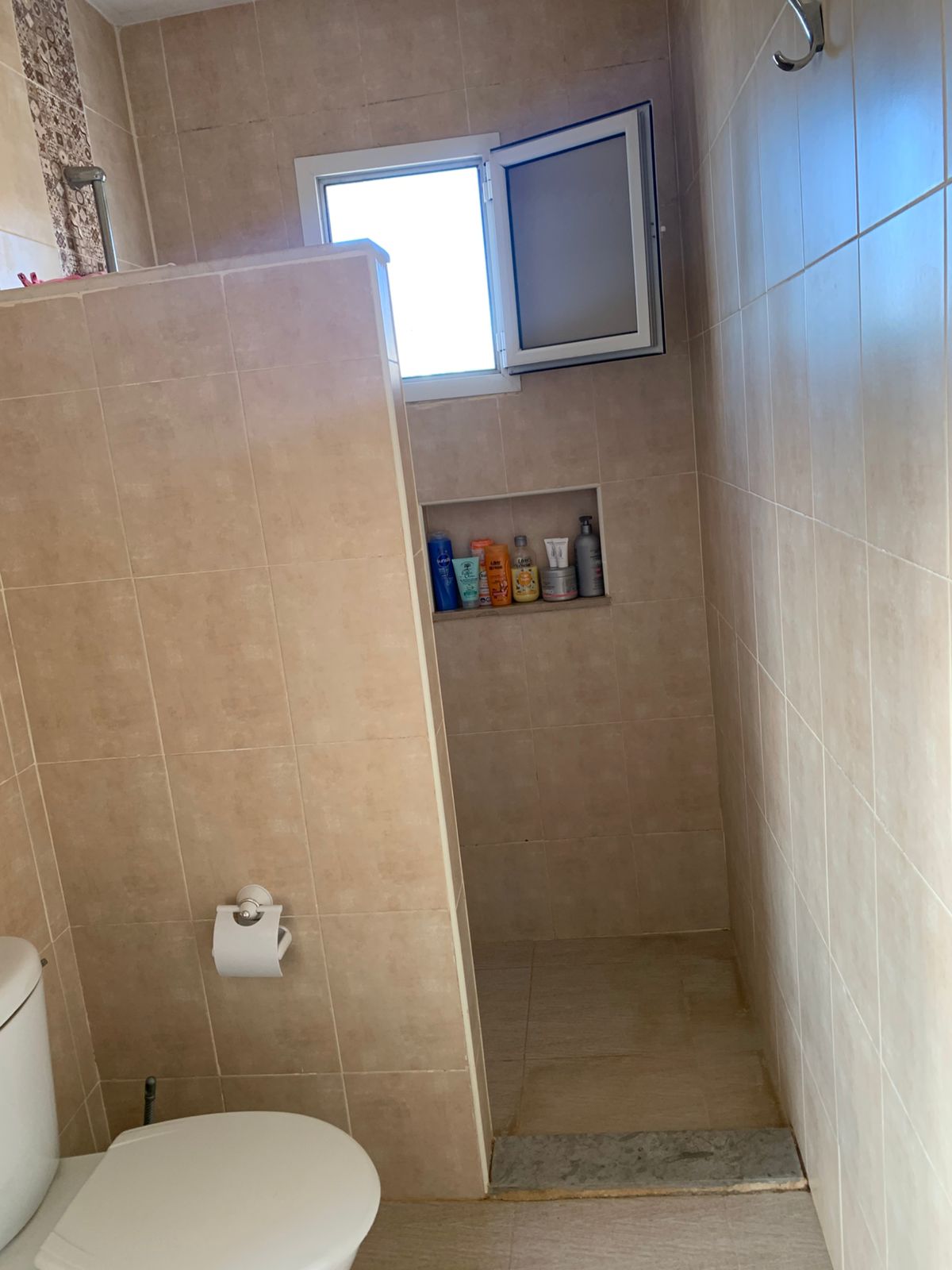 El Menzah&nbsp;El Manar 1&nbsp;Location&nbsp;Appart. 1 pi�ce&nbsp;Studio s0 meubl� a el manar 1 jmzh wb1889
