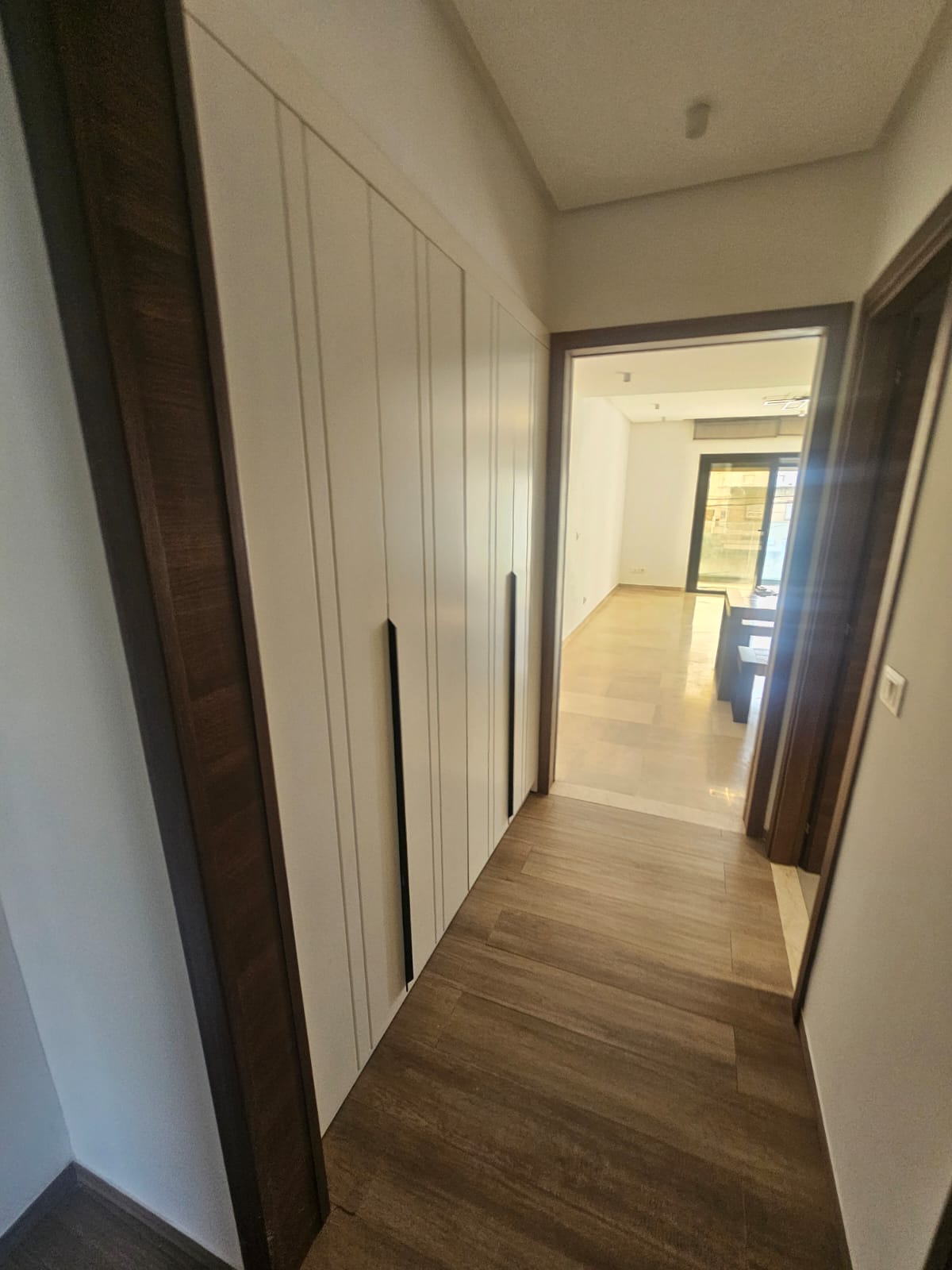 Ain Zaghouan&nbsp;Jardins de Carthage&nbsp;Location&nbsp;Appart. 3 pi�ces&nbsp;S plus deux bien ensoleill� jardins de l'aouina