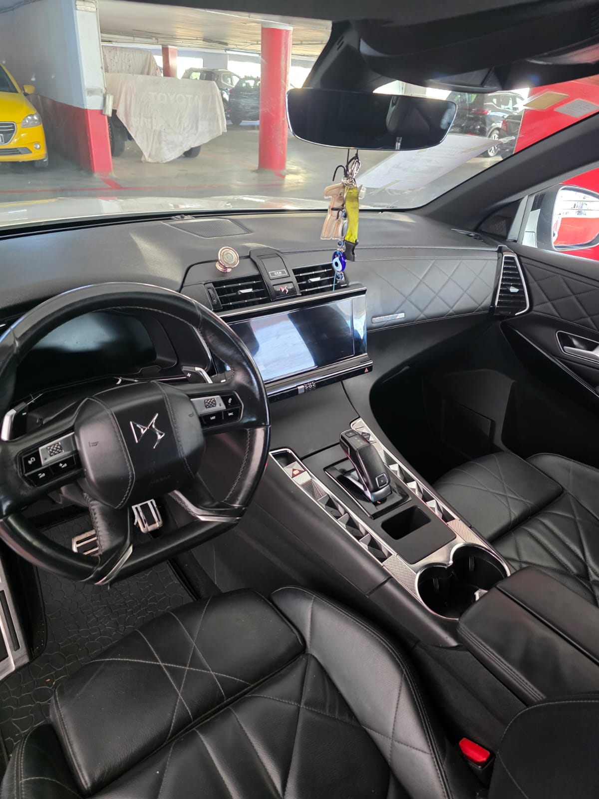 Bab Bhar&nbsp;Bab Bhar&nbsp;Citroen&nbsp;DS�&nbsp;Ds7 en tr�s bonne �tat