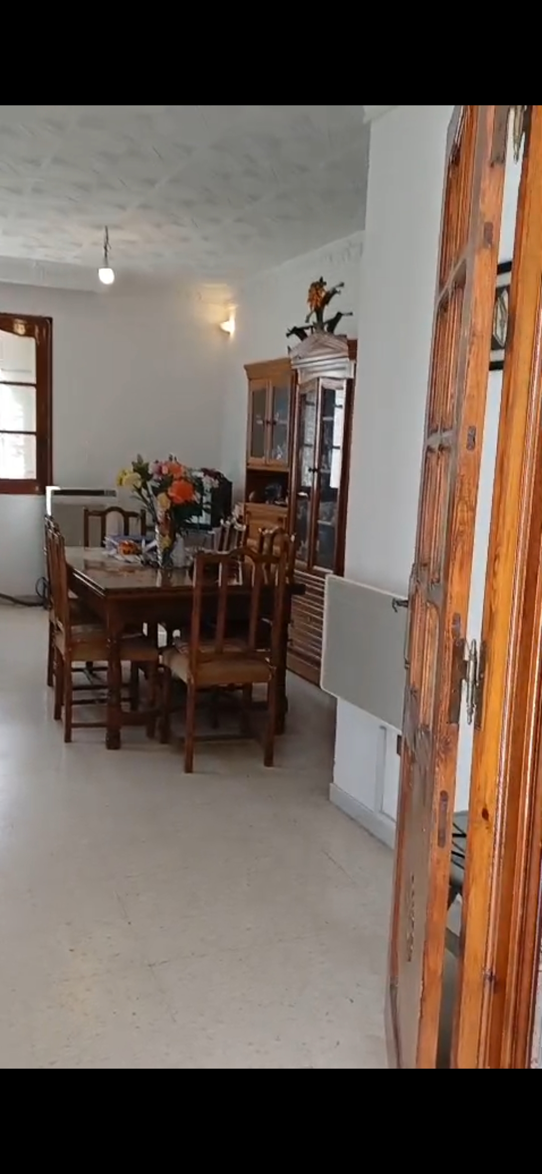 Salon - Salle � manger &nbsp;Tables