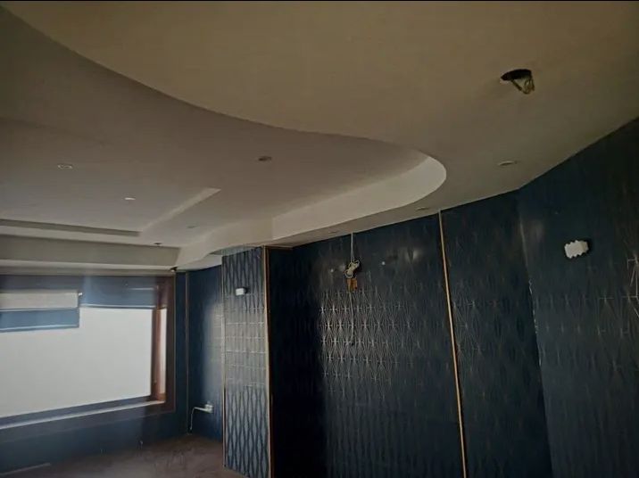 Ariana Ville&nbsp;Ariana&nbsp;Bureaux & Commerces&nbsp;Surfaces&nbsp;Cit� ennasr usage commercial o� bureautique