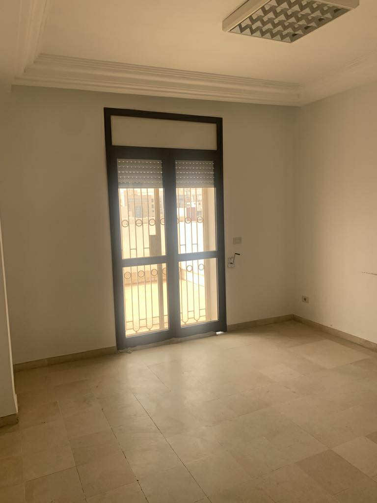 Sfax Ville&nbsp;Bab El Jebli&nbsp;Location&nbsp;Appart. 3 pi�ces&nbsp;Appartement plein centre ville