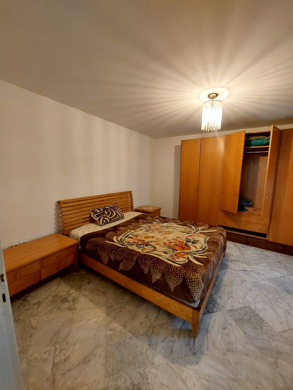 La Soukra&nbsp;Cite Elyes&nbsp;Location vacances&nbsp;Appart. 3 pi�ces&nbsp;Beau rdj s2 meubl� avec grand jardin