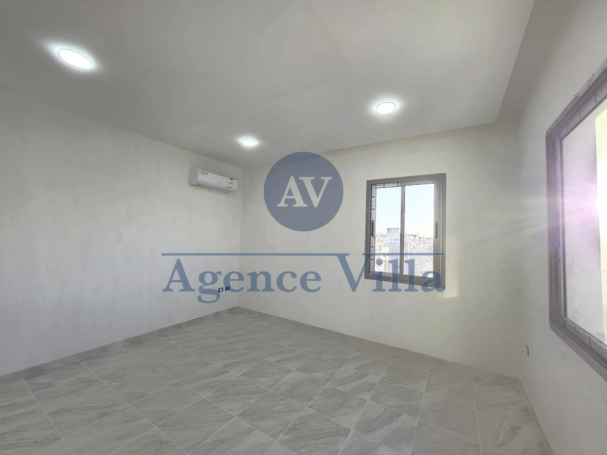 El Kram&nbsp;Le Kram&nbsp;Bureaux & Commerces&nbsp;Bureau&nbsp;Un bureau h3 au lac3