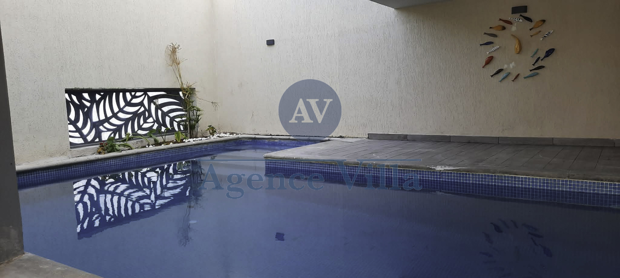 La Marsa&nbsp;Gammart&nbsp;Location&nbsp;Appart. 4 pi�ces&nbsp;Appartement haut standing avec jardin � gammarth