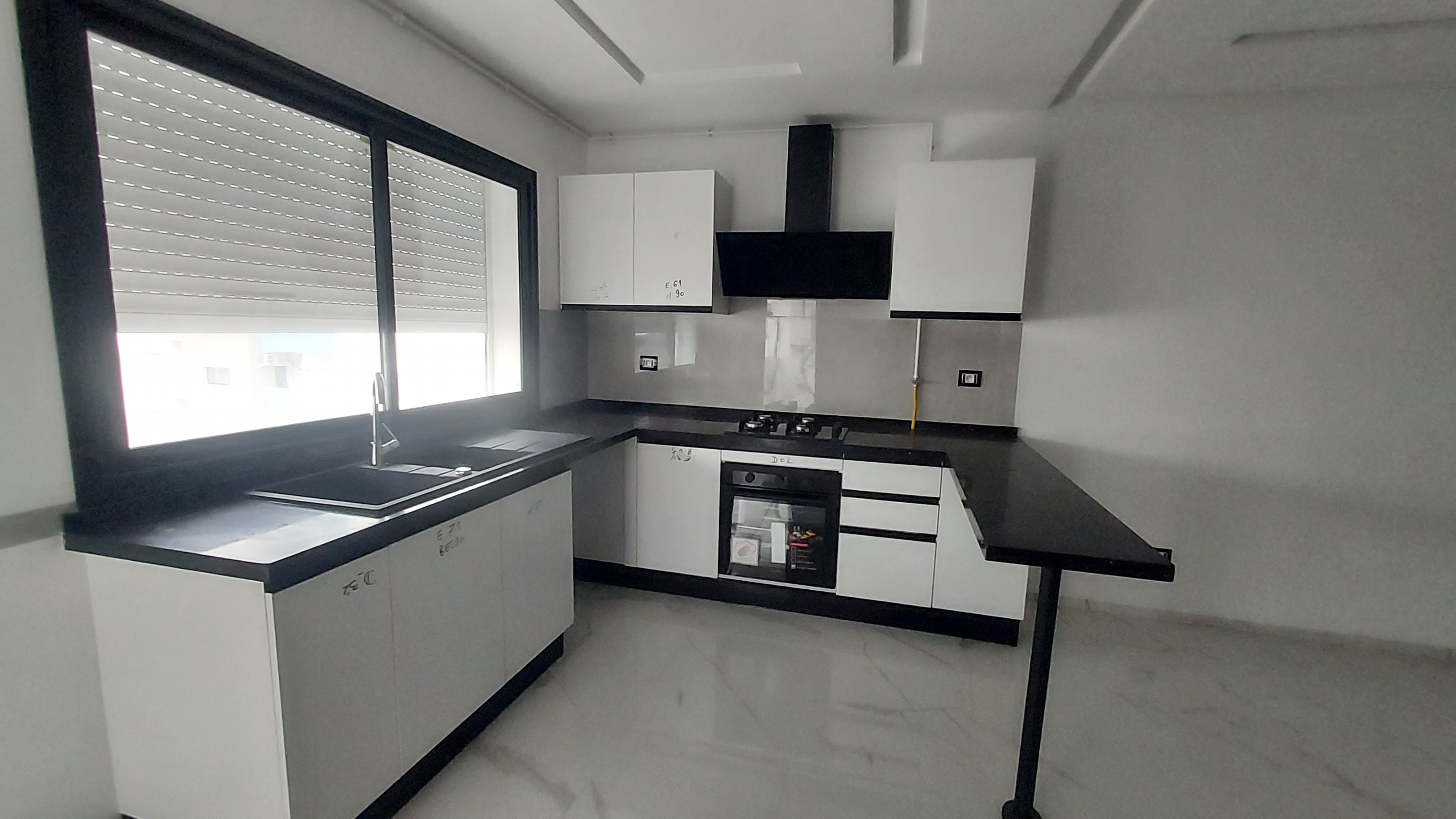 La Marsa&nbsp;El Aouina&nbsp;Location&nbsp;Appart. 3 pi�ces&nbsp;Appartement s2 neuf � jardin de l'aouina