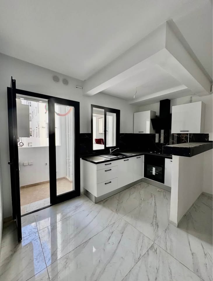 La Marsa&nbsp;El Aouina&nbsp;Vente&nbsp;Appart. 1 pi�ce&nbsp;S1 jamais habit�  cit� wahat