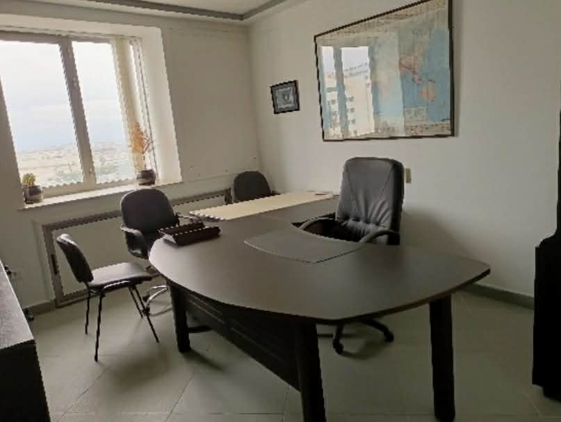 Cite El Khadra&nbsp;Zone urbaine nord&nbsp;Location&nbsp;Appart. 3 pi�ces&nbsp;Bureau  au cercle de bureau