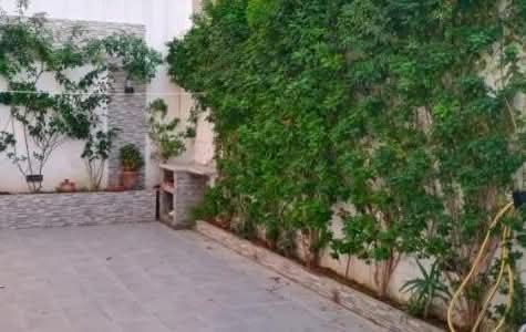 Location&nbsp;Duplex