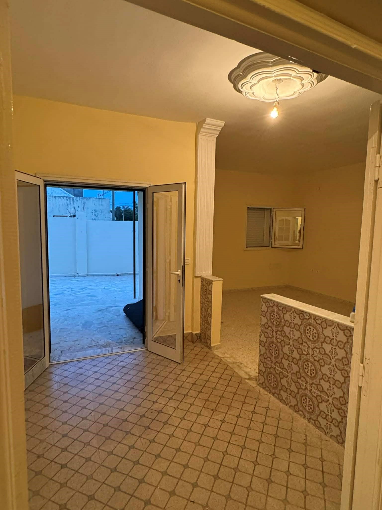 Ariana Ville&nbsp;Ariana&nbsp;Location&nbsp;Appart. 3 pi�ces&nbsp;Joli villa