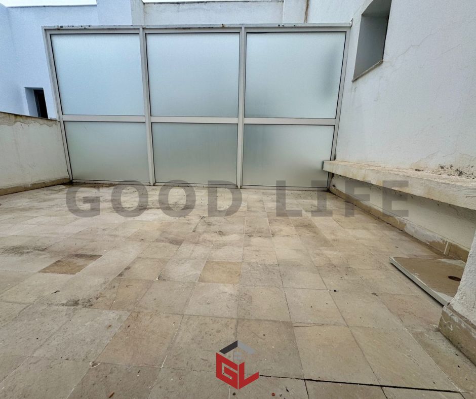 La Soukra&nbsp;La Soukra&nbsp;Bureaux & Commerces&nbsp;Bureau&nbsp;Bureau h5 � la soukra