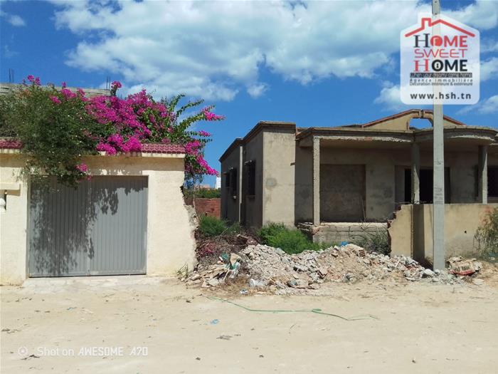 La Marsa&nbsp;Gammart&nbsp;Vente&nbsp;Maisons&nbsp;Villa s4 inachev� dima � gammarth