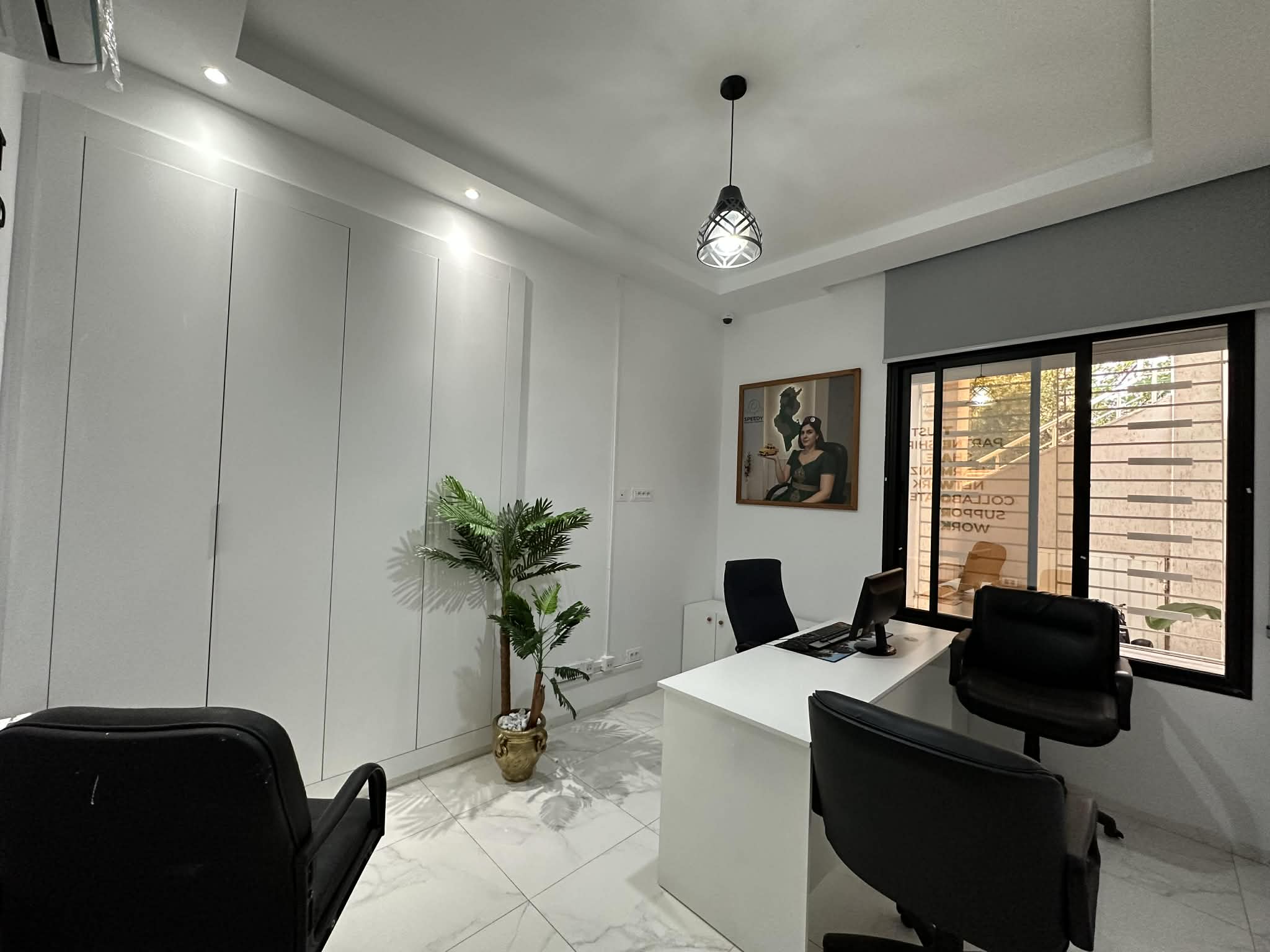 Ariana Ville&nbsp;Ariana&nbsp;Bureaux & Commerces&nbsp;Bureau&nbsp;Bureau a3 haut standing avec terrasse � l'ariana